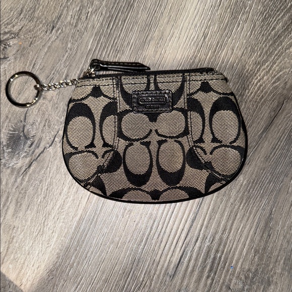 Coach Black and Cream Signature Coin Pouch - Picture 1 of 3